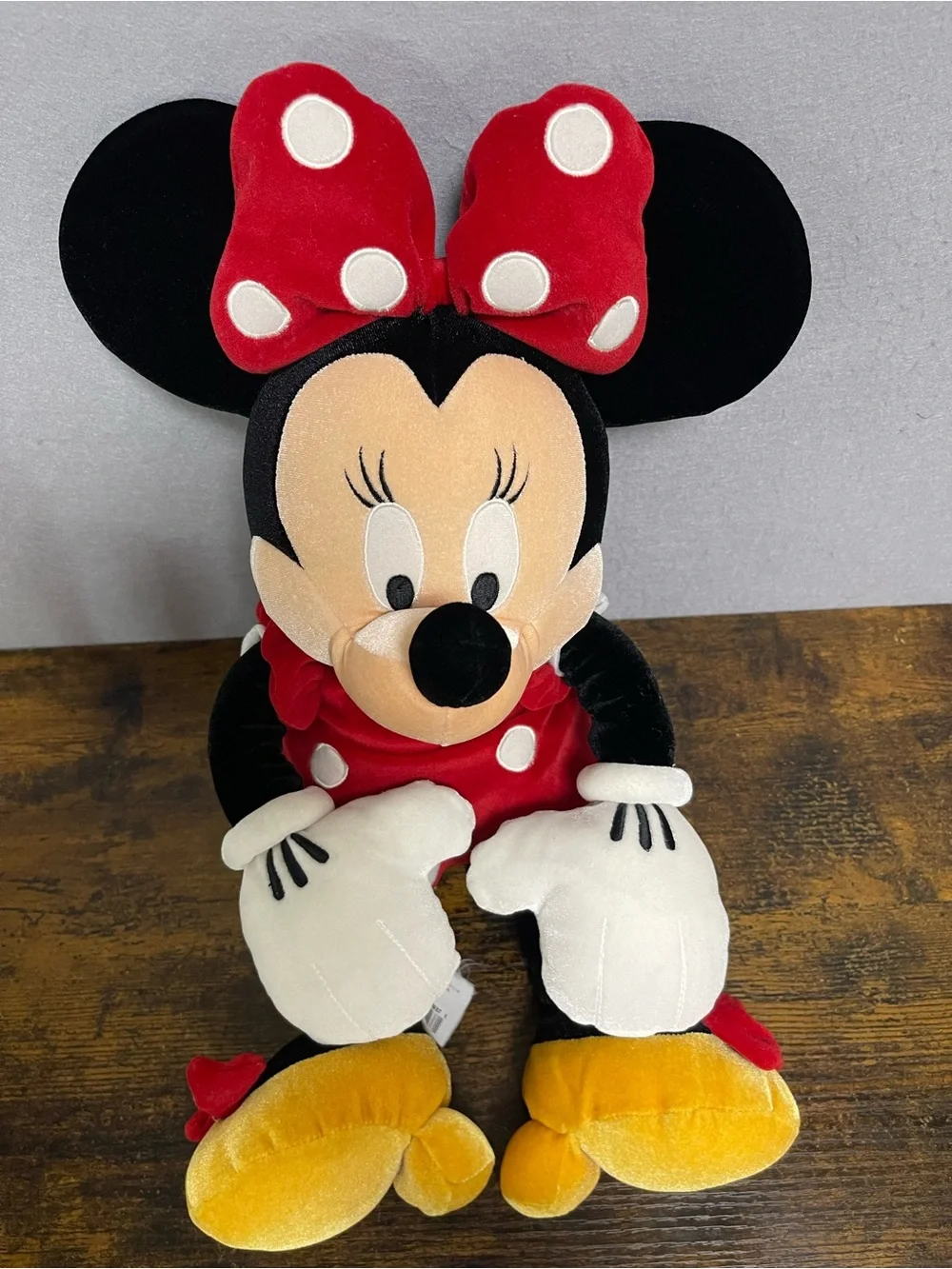 Disney Mickey & Minnie Mouse Plush Stuffed Animals Lot of 2 Medium 2019 CH32803